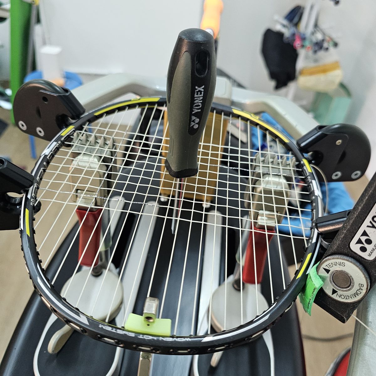 Racket 2 loading=