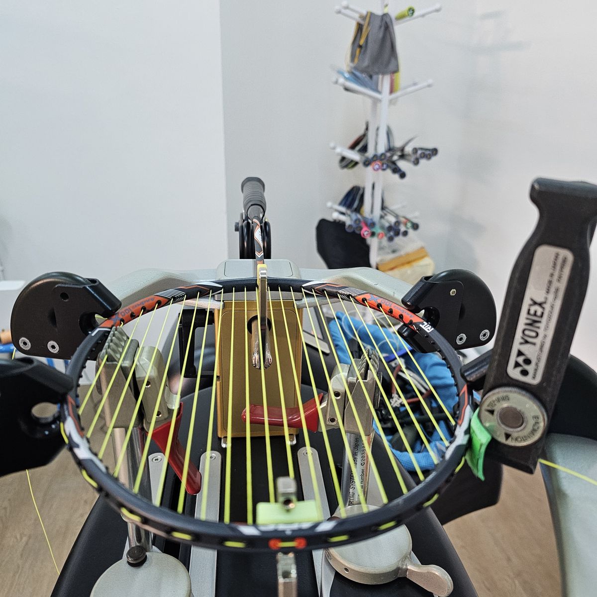 Racket 4 loading=