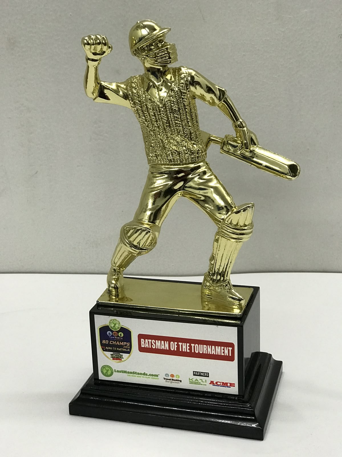 Trophy 6